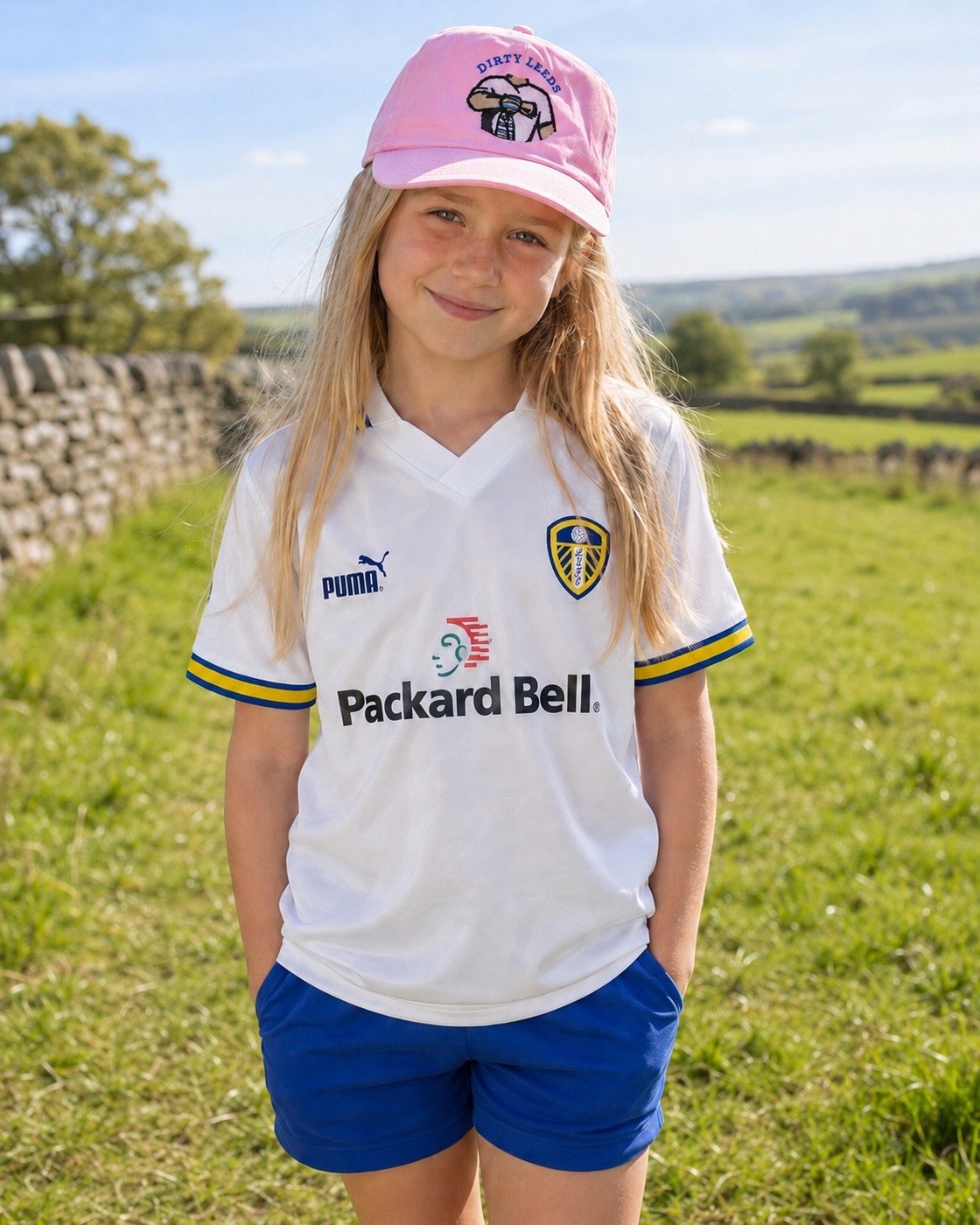 Dirty Leeds® Original Logo Light Pink Junior Baseball Cap – lifestyle image.